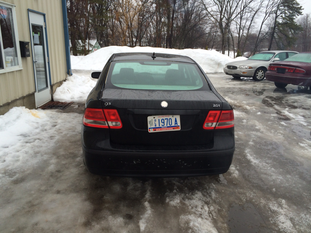 2004 Saab 9-3 Loaded W/ Nav