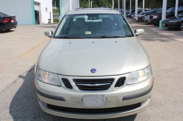 2005 Saab 9-3 Loaded W/ Nav