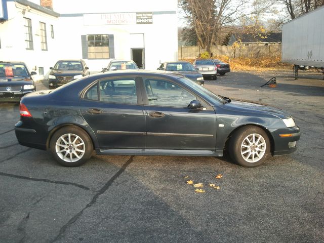 2005 Saab 9-3 Loaded W/ Nav