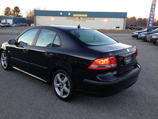 2005 Saab 9-3 Loaded W/ Nav