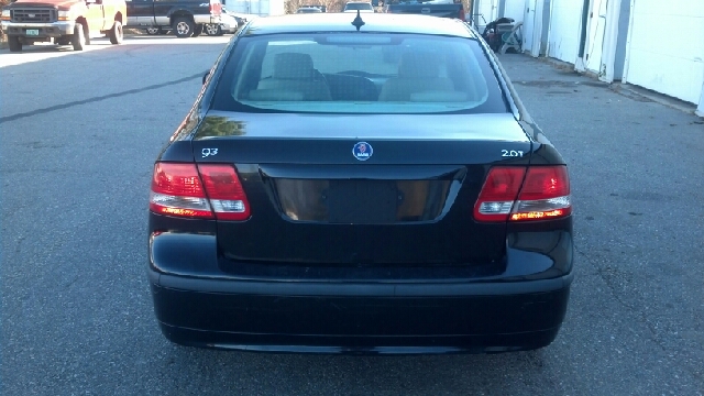 2005 Saab 9-3 Loaded W/ Nav