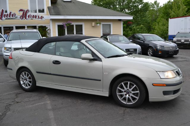 2005 Saab 9-3 Classic LT