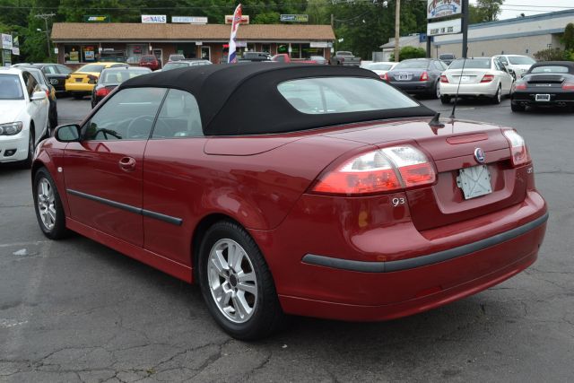 2006 Saab 9-3 Baseline