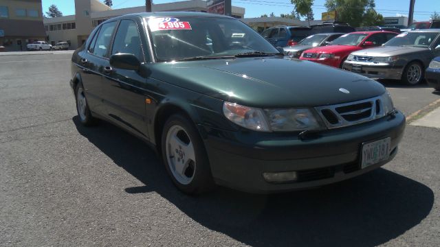 1999 Saab 9-5 SE