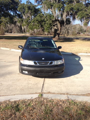 1999 Saab 9-5 Base