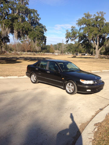 1999 Saab 9-5 Base