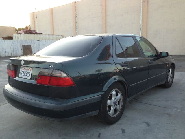 1999 Saab 9-5 SE