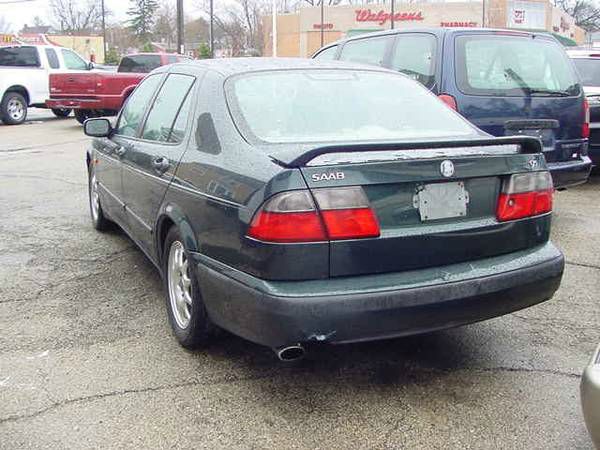 2000 Saab 9-5 AWD SUV