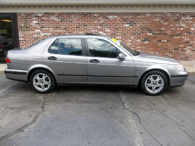 2001 Saab 9-5 SE
