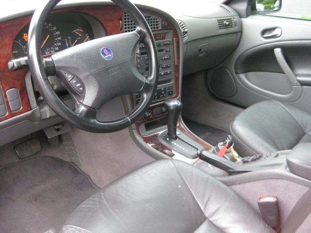 2001 Saab 9-5 Unknown
