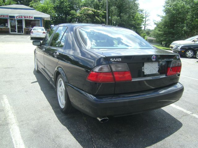 2001 Saab 9-5 S32