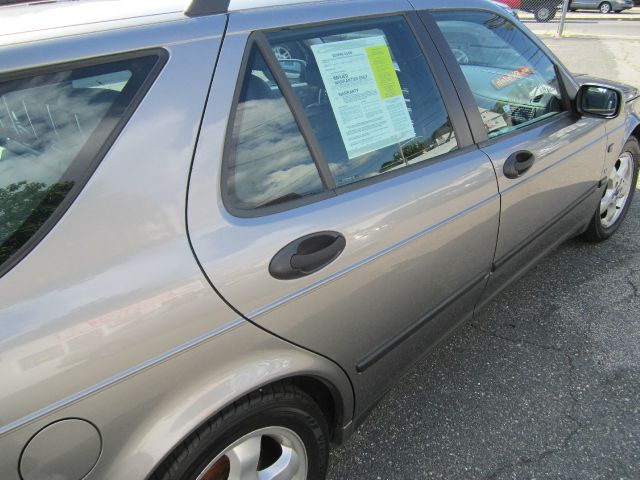 2001 Saab 9-5 SE
