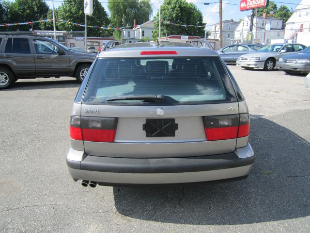 2001 Saab 9-5 SE