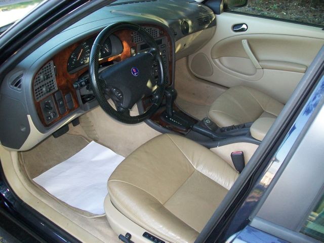 2001 Saab 9-5 S32