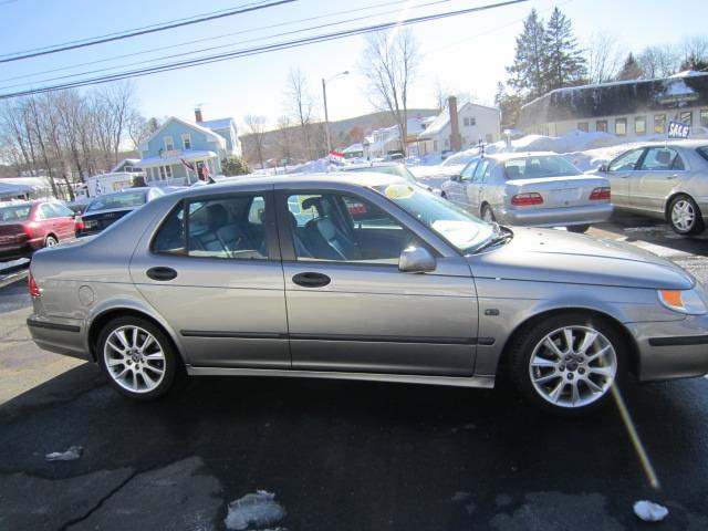 2002 Saab 9-5 S32