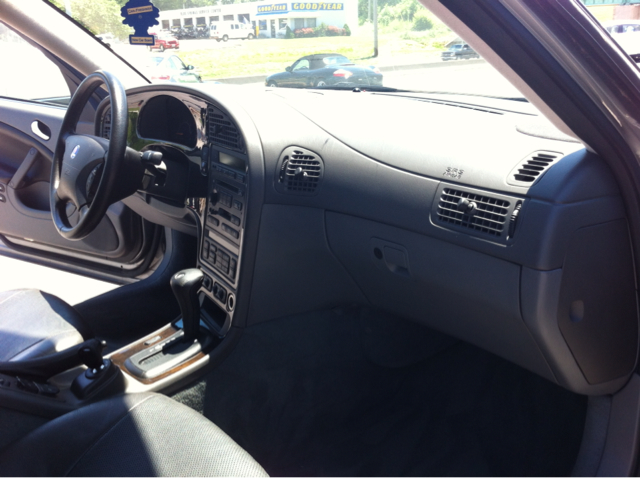 2003 Saab 9-5 3.5 FWD