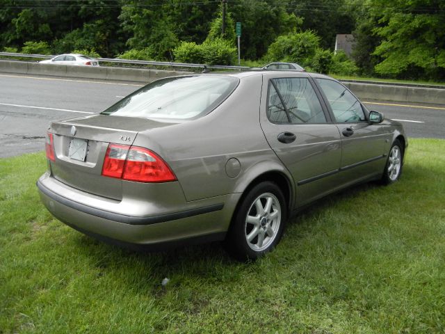 2003 Saab 9-5 3.5 FWD