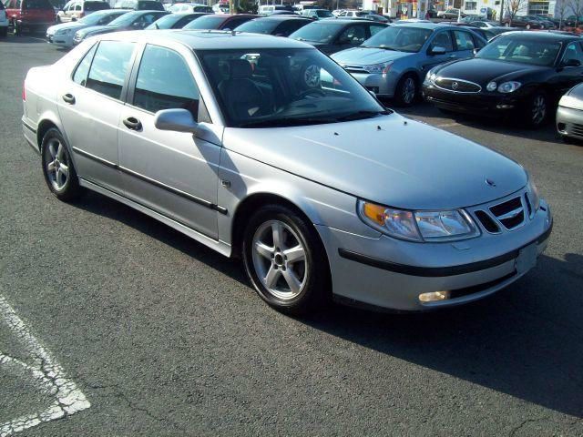 2004 Saab 9-5 SR5 DLX
