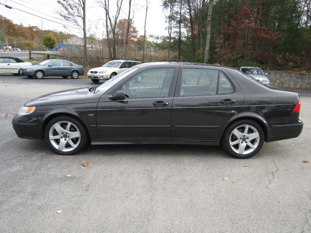 2004 Saab 9-5 SR5 DLX
