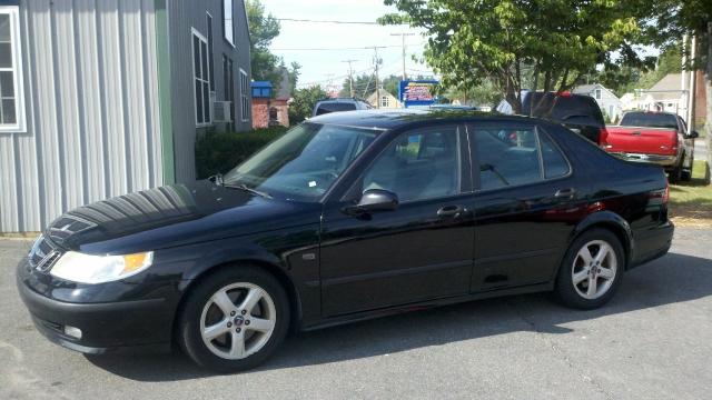 2004 Saab 9-5 Eddie Bauer V6