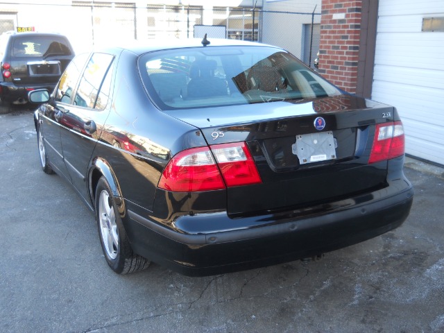 2004 Saab 9-5 SR5 DLX