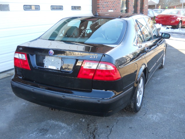 2004 Saab 9-5 SR5 DLX
