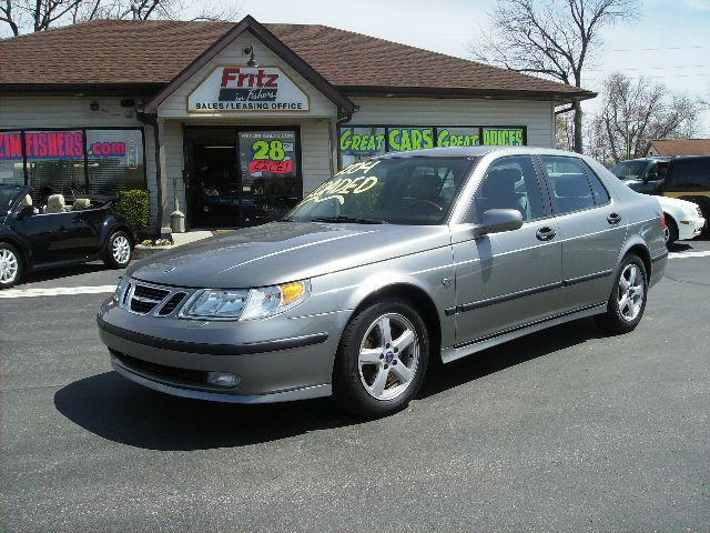 2004 Saab 9-5 Graduate
