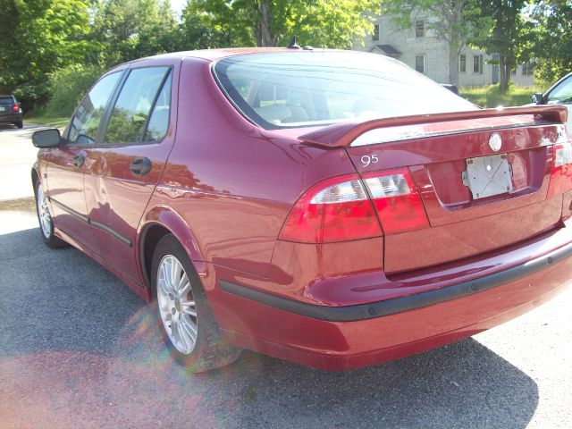 2005 Saab 9-5 SR5 DLX
