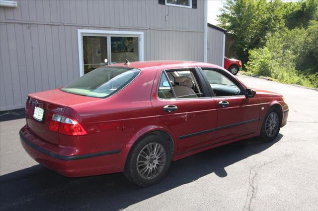 2005 Saab 9-5 Graduate