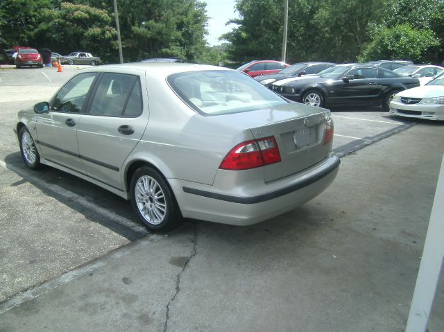 2005 Saab 9-5 UP 4DR 4X4