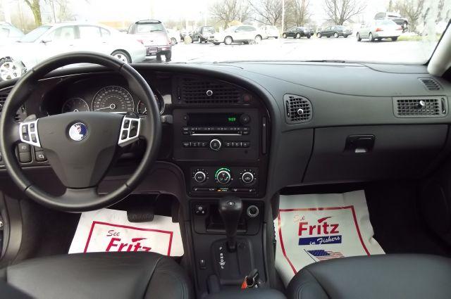 2009 Saab 9-5 Styleside 2.3L 6 Box XL