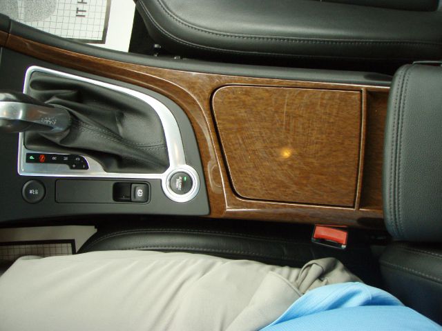 2011 Saab 9-5 Ml320 4dr AWD 3.2L SUV