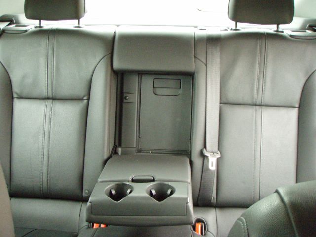 2011 Saab 9-5 Ml320 4dr AWD 3.2L SUV