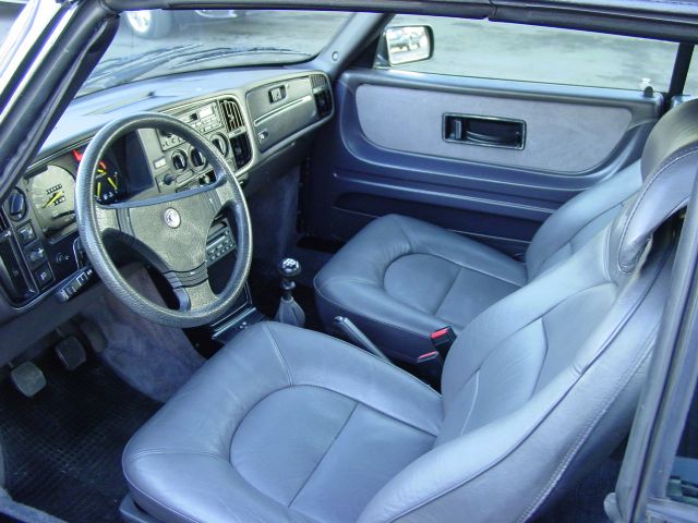 1988 Saab 900 ST Utility Truck