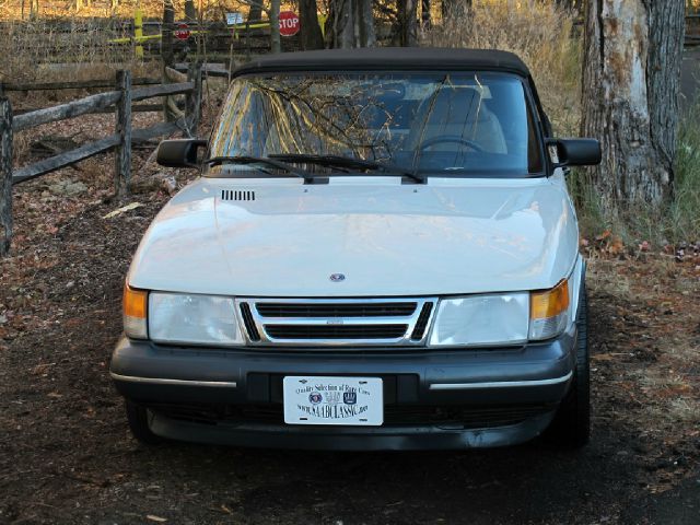 1989 Saab 900 ST Utility Truck