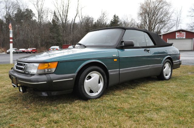 1992 Saab 900 ST Utility Truck