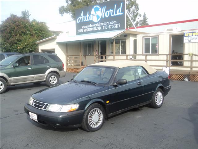 1995 Saab 900 SE
