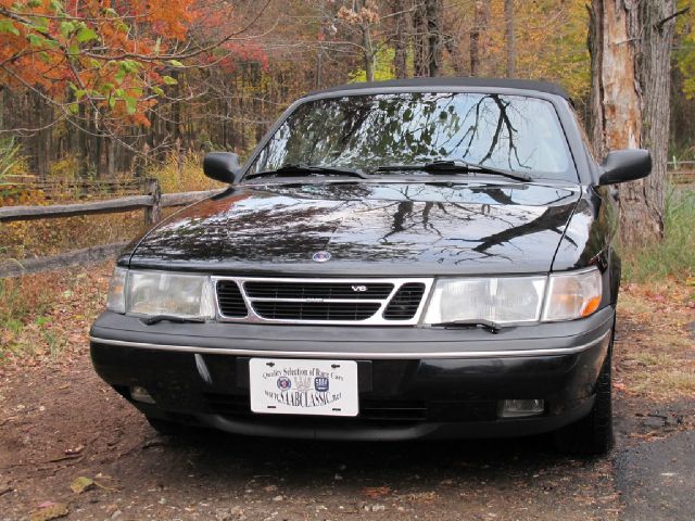 1995 Saab 900 Convertible