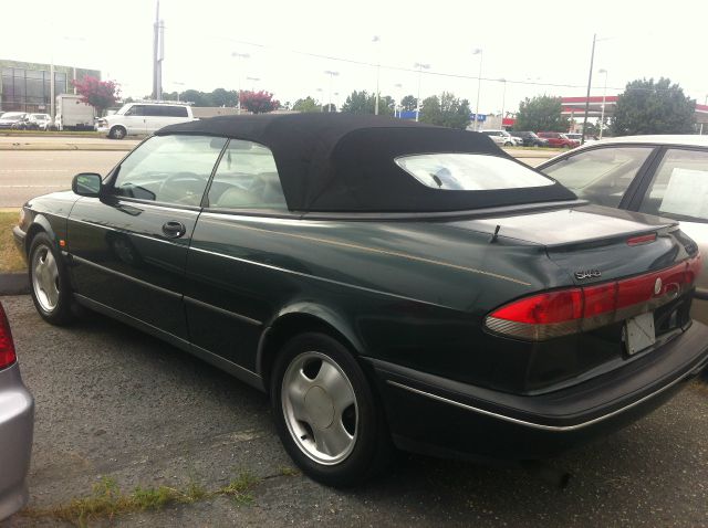 1996 Saab 900 XL 4X4 SLT