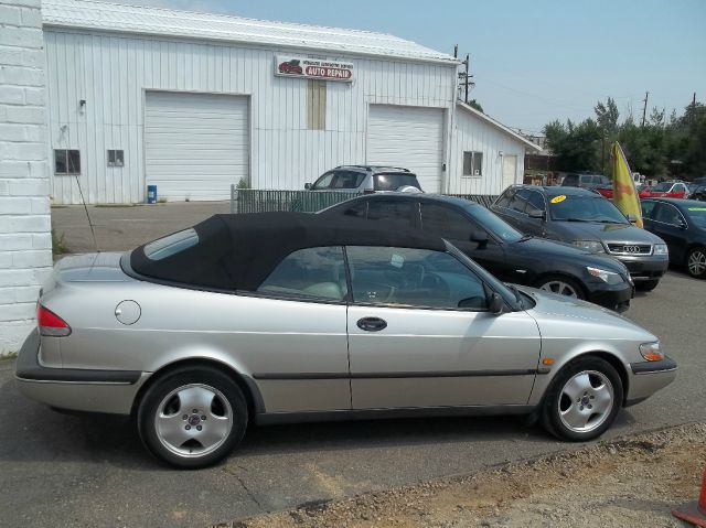 1997 Saab 900 XL 4X4 SLT