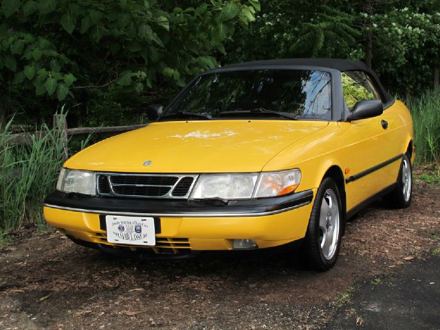 1997 Saab 900 XL 4X4 SLT