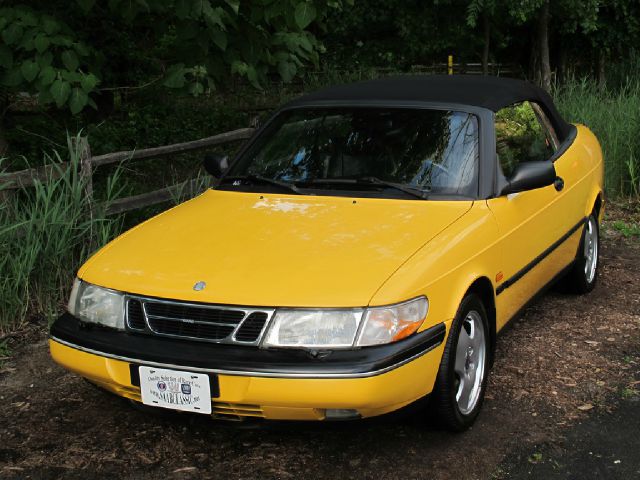 1997 Saab 900 XL 4X4 SLT
