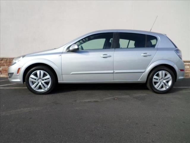 2008 Saturn Astra Unknown