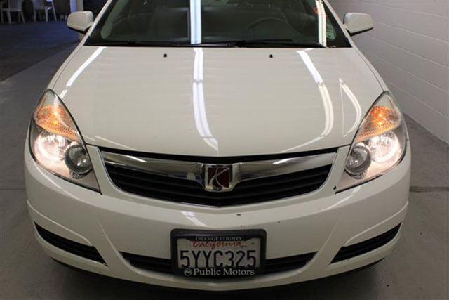 2008 Saturn Aura SLE - Clean Carfax 4X4