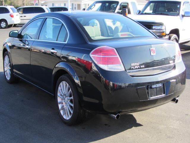 2009 Saturn Aura 2dr HB