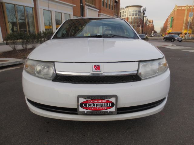 2004 Saturn Ion LE - Like New Clean Title