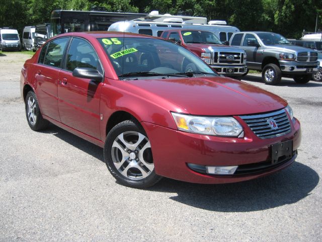 2005 Saturn Ion Eddie Bauer - 4WD