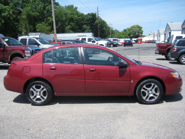 2005 Saturn Ion Eddie Bauer - 4WD