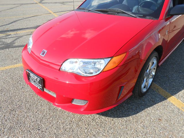 2005 Saturn Ion 4dr SUV AT Touring W/navi