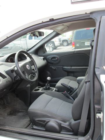 2005 Saturn Ion 2dr Cpe S SUV